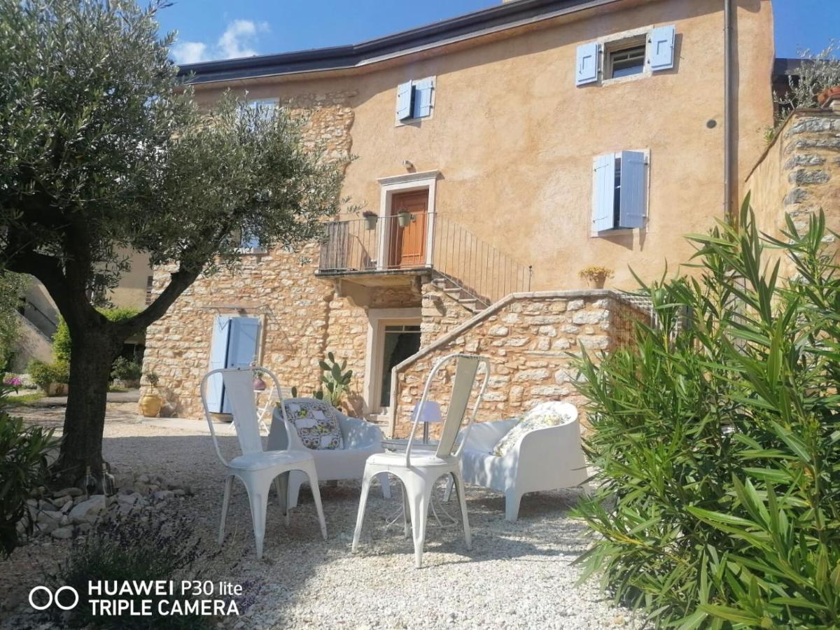 B&B La Corte22 Caprino Veronese Exterior foto